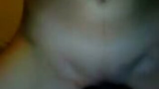 Điều này skanky cô gái tóc vàng với chảy xệ to đã bị trừng phim sex hàn quôcs phạt trên một chiếc ghế gỗ