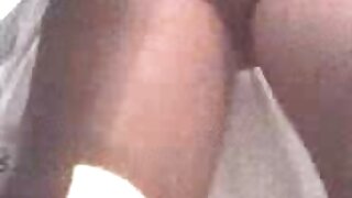 Shapely brunette cám dỗ cho cô ấy người yêu hàn quốc phim sex một địa ngục của một blowjob